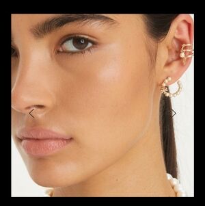 Tory Burch Kira Gold and Pearl Hoop Earrings NEW